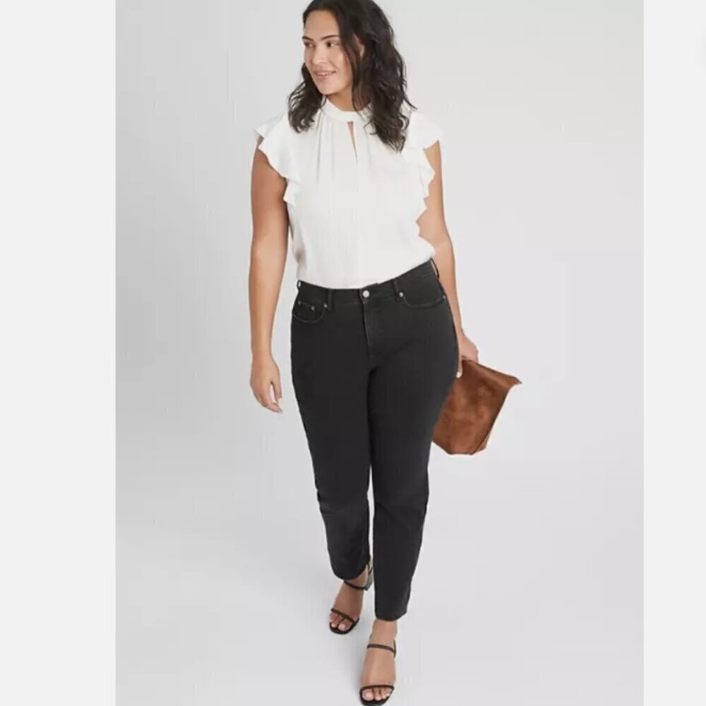 Banana Republic Curvy Girlfriend Jeans Black Wash Rolled Hem Size 26/2 RT$90